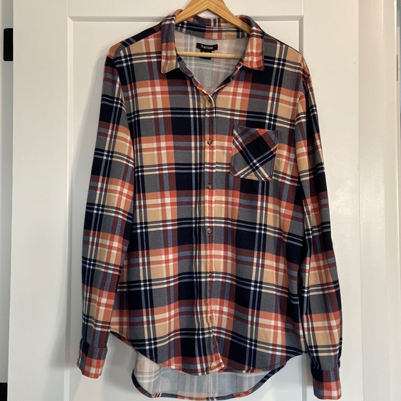 Womens Top Size XXL Tattoo Long Sleeve Button Down Flannel Blue Beige Coral - Picture 1 of 10